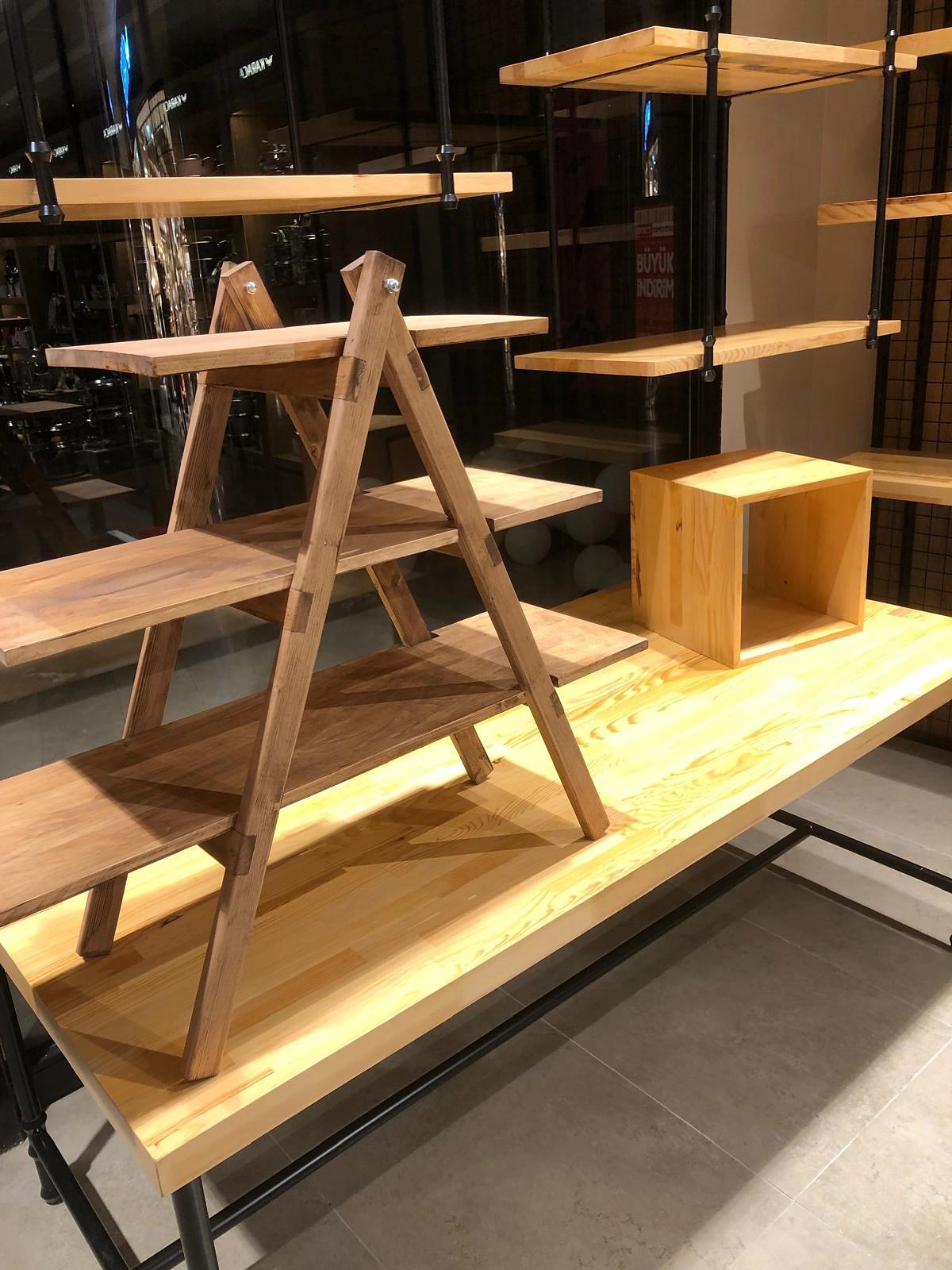 Orta stand uygulaması